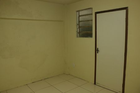 sala de casa para alugar com 3 quartos, 24m² em Centro, Nova Iguaçu