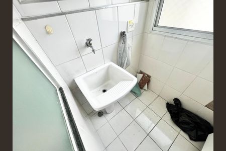 Apartamento à venda com 50m², 3 quartos e 1 vaga Apartamento à venda com 50m², 3 quartos e 1 vagaÁrea de Serviço