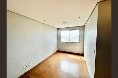Sala de apartamento à venda com 3 quartos, 50m² em Vila Basileia, São Paulo