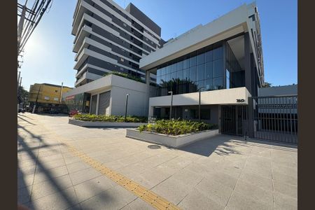 Apartamento à venda com 167m², 3 quartos e 2 vagasFoto 01