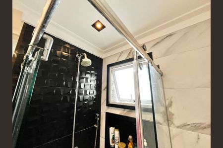 Apartamento à venda com 72m², 2 quartos e 1 vagaBanheiro da Suíte