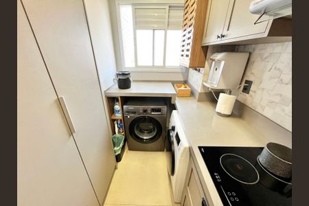 Apartamento à venda com 72m², 2 quartos e 1 vagaCozinha e Área de Serviço