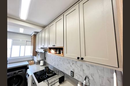 Apartamento à venda com 72m², 2 quartos e 1 vagaCozinha e Área de Serviço