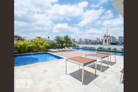 Apartamento à venda com 72m², 2 quartos e 1 vagaÁrea comum - Piscina