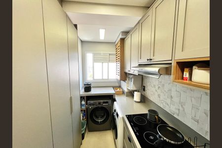 Apartamento à venda com 72m², 2 quartos e 1 vagaCozinha e Área de Serviço