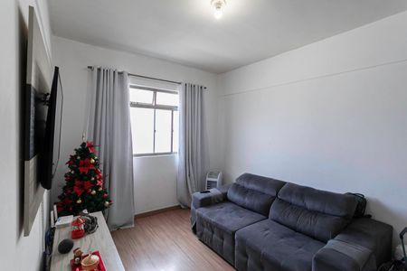 Sala de apartamento à venda com 3 quartos, 52m² em Urca, Contagem