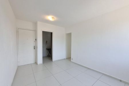 Apartamento para alugar com 60m², 2 quartos e 1 vaga Apartamento para alugar com 60m², 2 quartos e 1 vagaSala