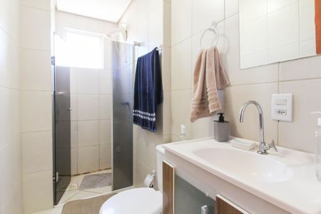 Apartamento à venda com 68m², 2 quartos e 1 vaga Apartamento à venda com 68m², 2 quartos e 1 vagaBanheiro