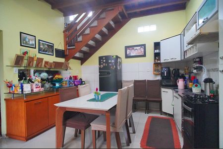 Sala de casa para alugar com 3 quartos, 120m² em Santo Afonso, Novo Hamburgo