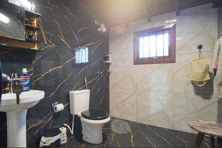 Casa à venda com 120m², 3 quartos e 3 vagasBanheiro da Suíte 1