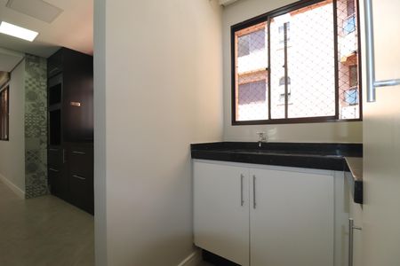 Apartamento à venda com 61m², 1 quarto e 1 vagaÁrea de Serviço