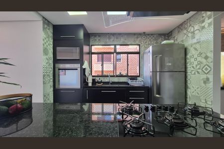 Cozinha  de apartamento à venda com 1 quarto, 61m² em Parque das Nações, Santo André