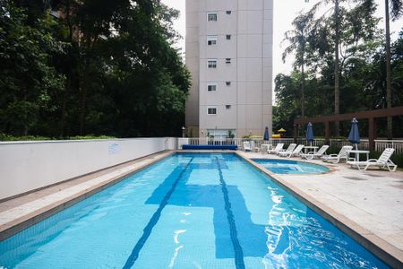 Apartamento à venda com 124m², 4 quartos e 2 vagasPiscina