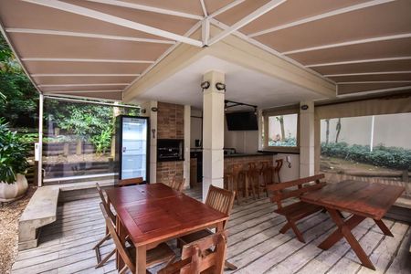 Apartamento à venda com 124m², 4 quartos e 2 vagasChurrasqueira