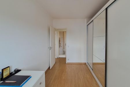 Apartamento à venda com 67m², 2 quartos e 1 vagaQuarto 2