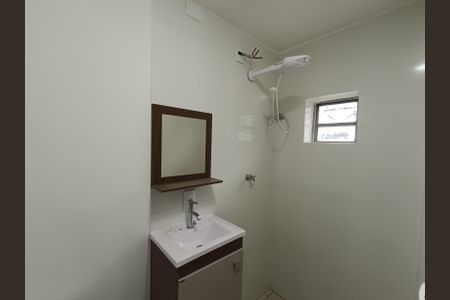 Studio para alugar com 27m², 1 quarto e sem vaga Studio para alugar com 27m², 1 quarto e sem vagaBanheiro