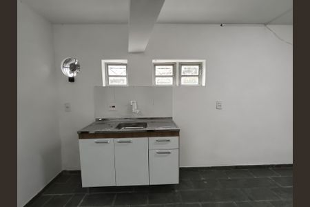 Studio para alugar com 27m², 1 quarto e sem vaga Studio para alugar com 27m², 1 quarto e sem vagaStudio