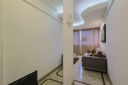 Apartamento à venda com 97m², 3 quartos e 1 vaga Apartamento à venda com 97m², 3 quartos e 1 vagaEntrada