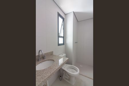 Apartamento à venda com 123m², 3 quartos e 2 vagas Apartamento à venda com 123m², 3 quartos e 2 vagasBanheiro da Suíte 2