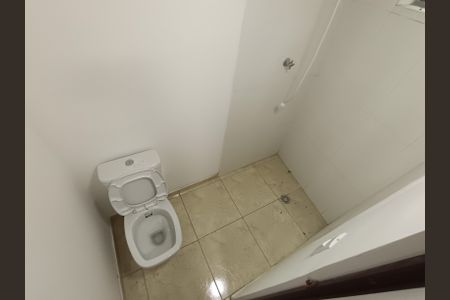 Studio para alugar com 43m², 1 quarto e sem vaga Studio para alugar com 43m², 1 quarto e sem vagaBanheiro Social