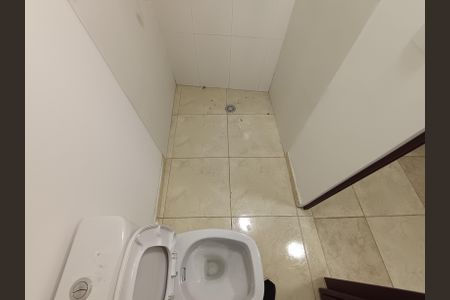 Studio para alugar com 43m², 1 quarto e sem vaga Studio para alugar com 43m², 1 quarto e sem vagaBanheiro Social