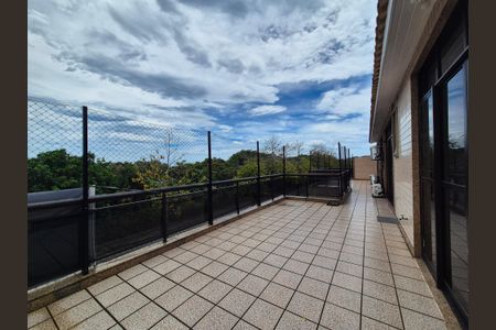 Apartamento para alugar com 350m², 4 quartos e 2 vagasÁrea externa 