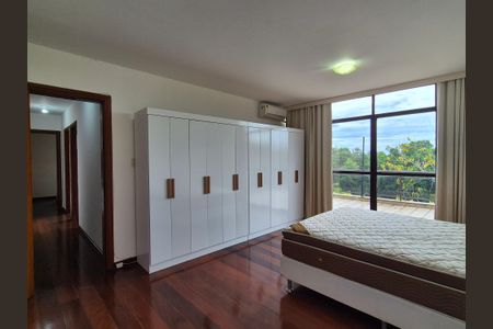 Apartamento para alugar com 350m², 4 quartos e 2 vagasSuíte 2