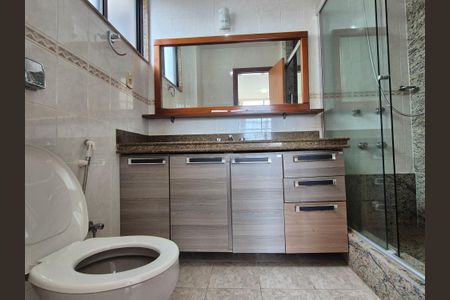Apartamento para alugar com 350m², 4 quartos e 2 vagasBanheiro suite 2