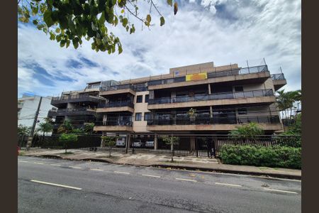 Apartamento para alugar com 350m², 4 quartos e 2 vagasFachada 