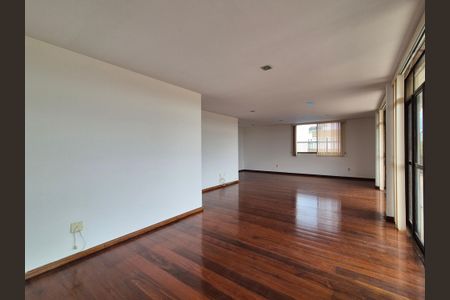 Apartamento para alugar com 350m², 4 quartos e 2 vagasSala 