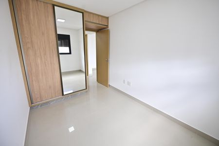 Apartamento para alugar com 64m², 2 quartos e 1 vagaQuarto 