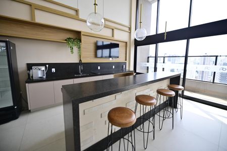 Apartamento para alugar com 64m², 2 quartos e 1 vagaÁrea comum