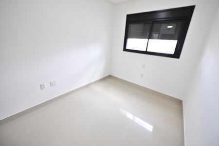 Apartamento para alugar com 64m², 2 quartos e 1 vagaQuarto 