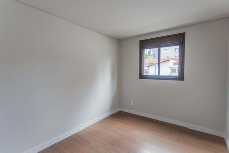 Apartamento à venda com 68m², 2 quartos e 2 vagasQuarto 2