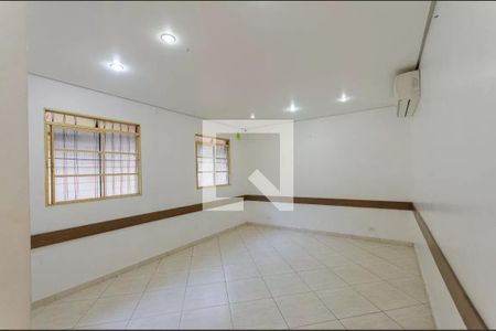 Apartamento à venda com 46m², 2 quartos e sem vagaÁrea comum - Salão de festas