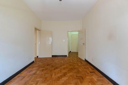 Apartamento à venda com 84m², 1 quarto e sem vaga Apartamento à venda com 84m², 1 quarto e sem vagaSala