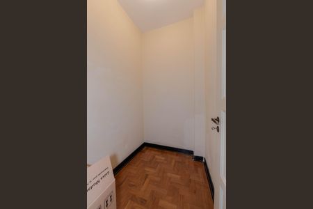 Apartamento à venda com 84m², 1 quarto e sem vaga Apartamento à venda com 84m², 1 quarto e sem vagaQuarto de Serviço