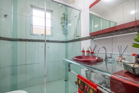 Casa à venda com 180m², 2 quartos e 4 vagas Casa à venda com 180m², 2 quartos e 4 vagasBanheiro 2