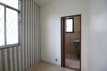 Casa à venda com 400m², 5 quartos e 2 vagasQuarto de Serviço