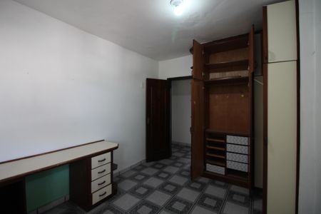 Casa à venda com 400m², 5 quartos e 2 vagasQuarto 2