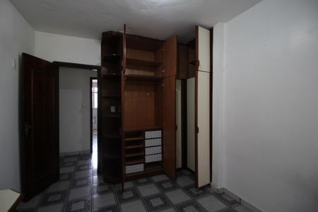 Casa à venda com 400m², 5 quartos e 2 vagasQuarto 2