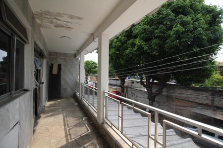 Casa à venda com 400m², 5 quartos e 2 vagasQuarto 4 - Varanda