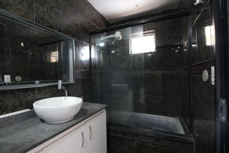 Casa à venda com 400m², 5 quartos e 2 vagasQuarto 4 - Suíte