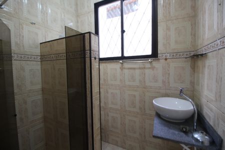 Casa à venda com 400m², 5 quartos e 2 vagasBanheiro de Serviço