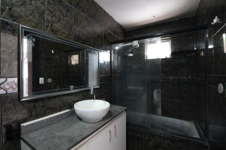 Casa à venda com 400m², 5 quartos e 2 vagasQuarto 4 - Suíte