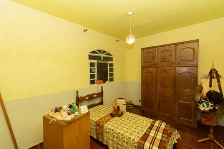 Casa à venda com 150m², 5 quartos e 2 vagasCasa1 - Quarto 1