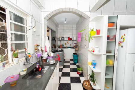 Casa à venda com 150m², 5 quartos e 2 vagasCasa1 - Cozinha