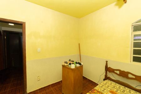 Casa à venda com 150m², 5 quartos e 2 vagasCasa1 - Quarto 1