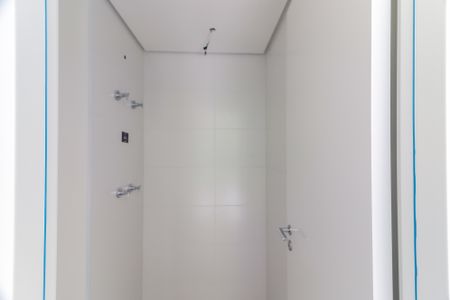 Banheiro de kitnet/studio à venda com 1 quarto, 20m² em Butantã, São Paulo