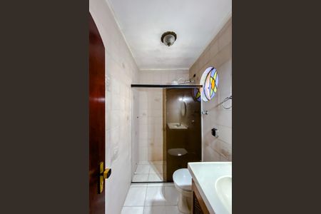 Casa à venda com 194m², 4 quartos e 2 vagas Casa à venda com 194m², 4 quartos e 2 vagasBanheiro da Suíte 2